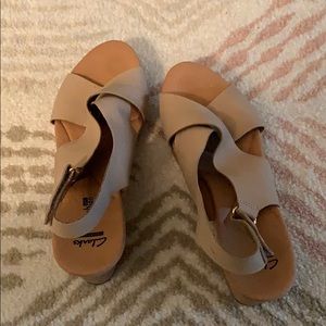 Clarks Annadel Eirwyn wedge sandals